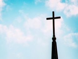 Kelompok Bersenjata Culik Pastor Katolik di Nigeria