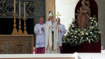 Begini Kondisi Kesehatan Paus Fransiskus Setelah Jalani Operasi Usus Besar