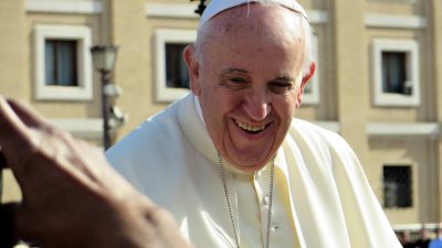 Paus Fransiskus ke Pemuda Katolik: Ikuti Teladan Bunda Maria!
